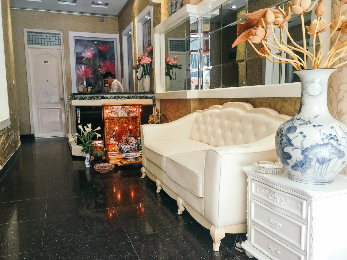 Tran Gia - Lang Ha Hotel Hanoi Exterior photo
